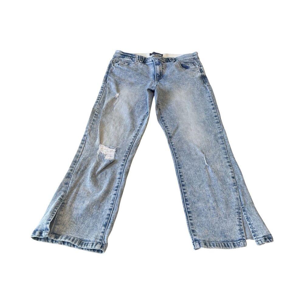 Democracy Light Blue Ankle & Cropped Jeans